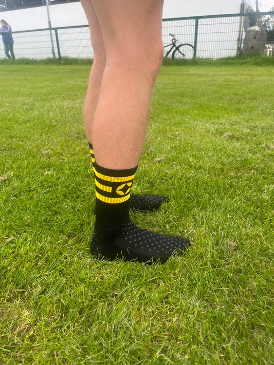 360 Degree Conquer Grip Socks - Black and Amber Grip Socks